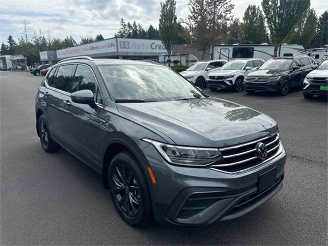 new 2024 Volkswagen Tiguan car, priced at $30,679