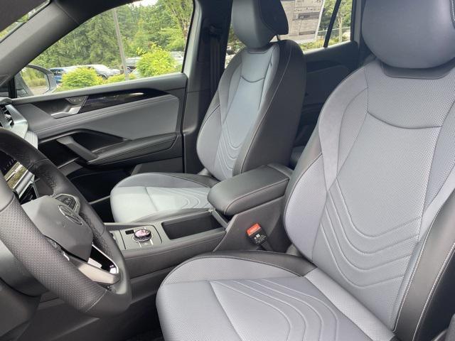 new 2025 Volkswagen Tiguan car, priced at $38,479