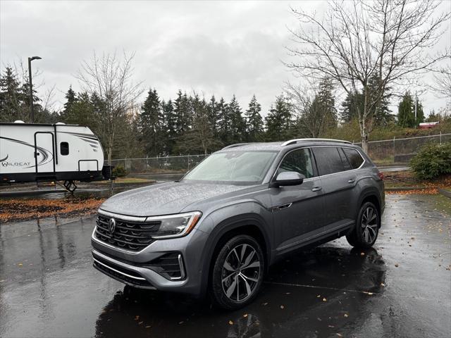 new 2025 Volkswagen Atlas car, priced at $52,580