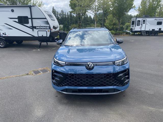 new 2025 Volkswagen Tiguan car, priced at $38,099