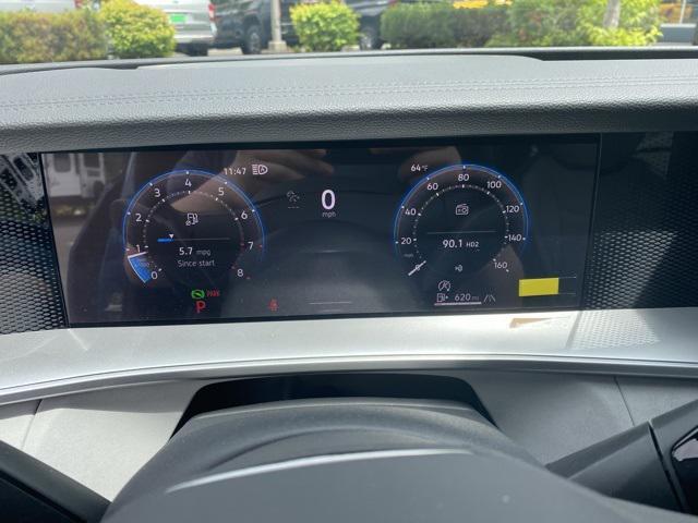 new 2025 Volkswagen Tiguan car, priced at $38,099