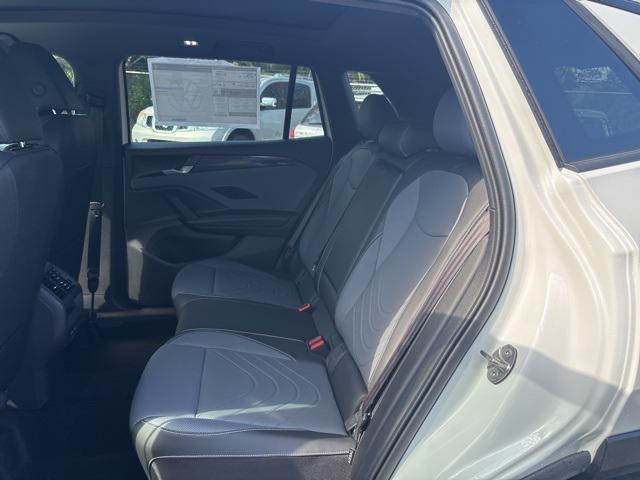 new 2025 Volkswagen Tiguan car, priced at $37,325