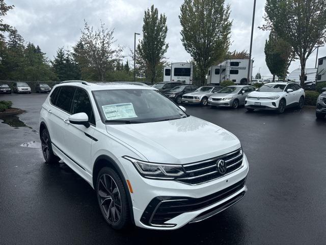 new 2024 Volkswagen Tiguan car, priced at $38,230