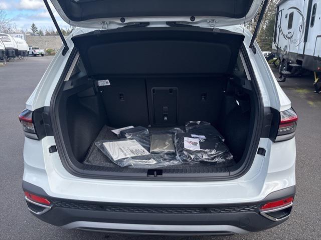new 2025 Volkswagen Taos car, priced at $30,106