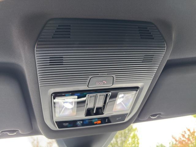 new 2026 Volkswagen Atlas Cross Sport car, priced at $50,609