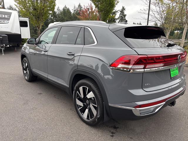 new 2026 Volkswagen Atlas Cross Sport car, priced at $50,609