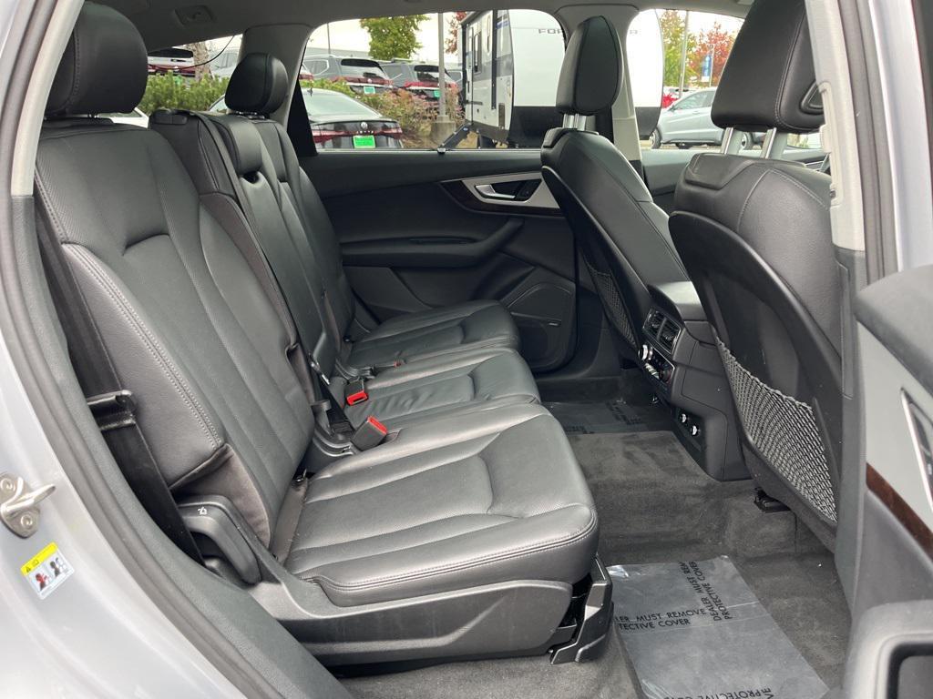 used 2019 Audi Q7 car, priced at $24,979