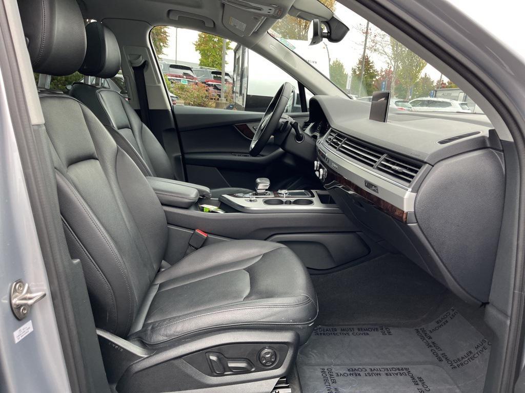 used 2019 Audi Q7 car, priced at $24,979