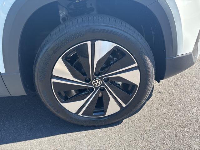 new 2025 Volkswagen Taos car, priced at $31,606