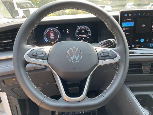 new 2025 Volkswagen Tiguan car, priced at $34,725