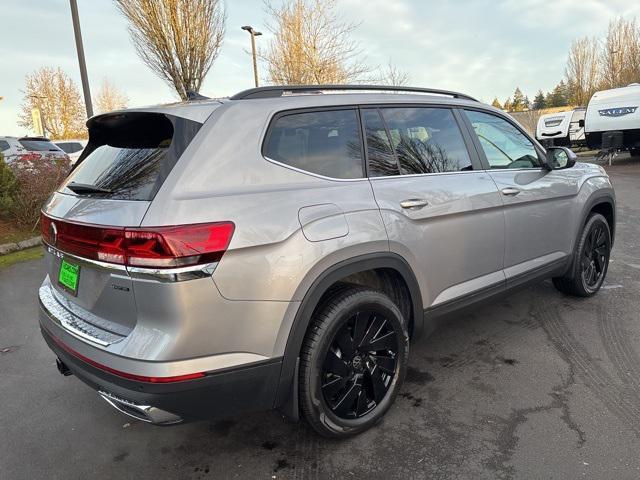 new 2025 Volkswagen Atlas car, priced at $45,113