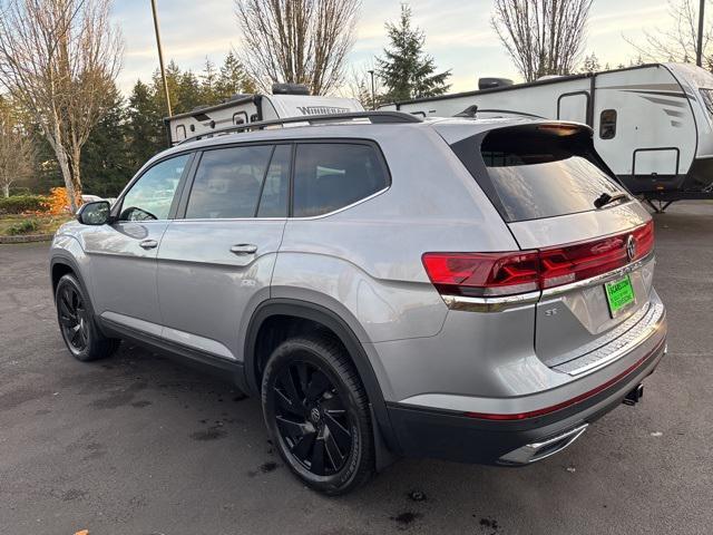 new 2025 Volkswagen Atlas car, priced at $45,113