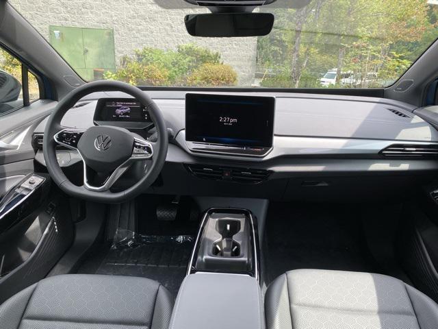 new 2025 Volkswagen ID.4 car, priced at $53,366