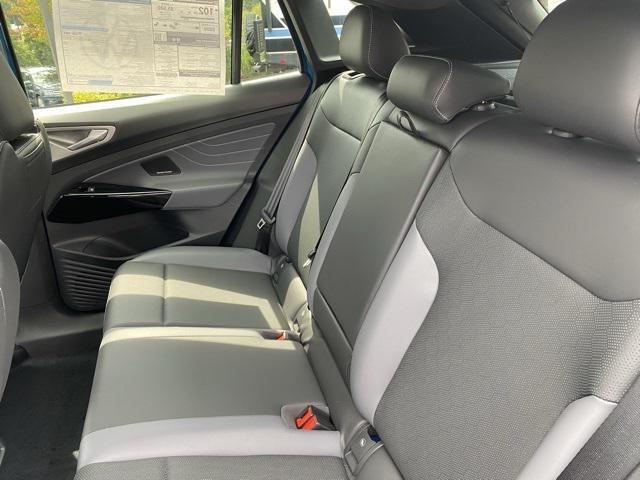 new 2025 Volkswagen ID.4 car, priced at $53,366