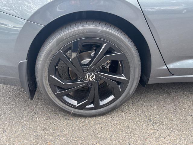 new 2025 Volkswagen Jetta car, priced at $25,998