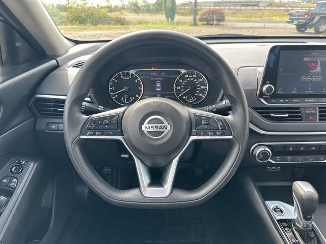 used 2022 Nissan Altima car, priced at $18,900