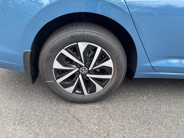 new 2025 Volkswagen Jetta car, priced at $23,123