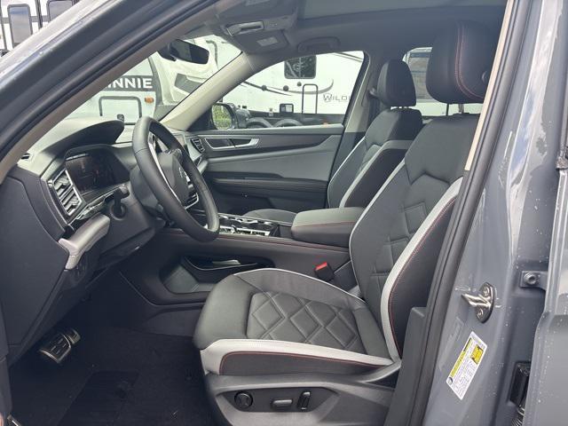 new 2025 Volkswagen Atlas car, priced at $46,760