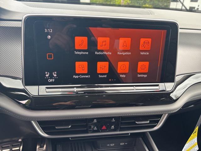 new 2025 Volkswagen Atlas car, priced at $46,760