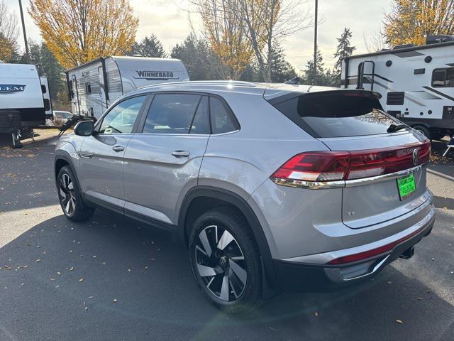 new 2024 Volkswagen Atlas Cross Sport car, priced at $37,999