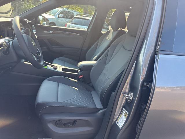 new 2025 Volkswagen Tiguan car, priced at $36,888