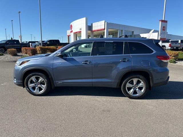 used 2019 Toyota Highlander Hybrid car, priced at $26,921