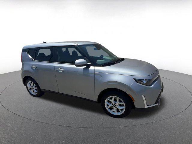 used 2024 Kia Soul car, priced at $18,267