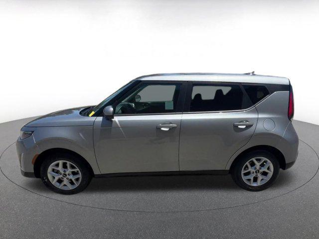 used 2024 Kia Soul car, priced at $18,267