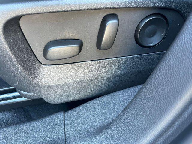 used 2024 Buick Envision car, priced at $29,590