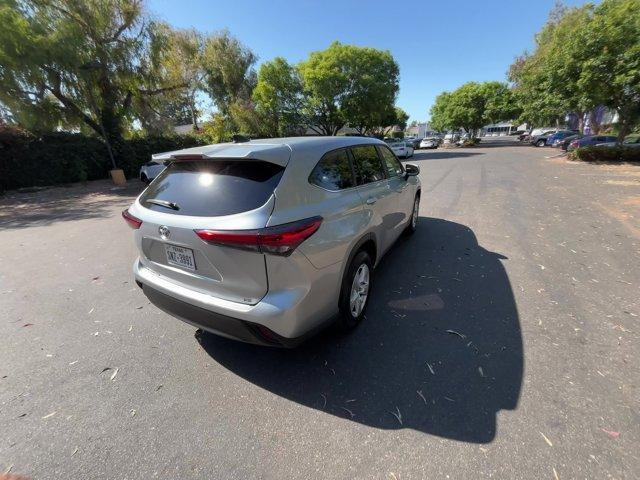 used 2023 Toyota Highlander car, priced at $32,509