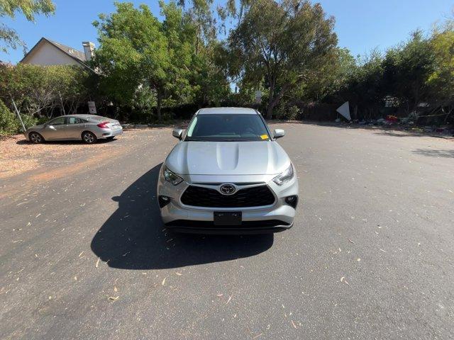 used 2023 Toyota Highlander car, priced at $32,509