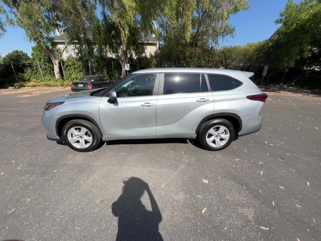 used 2023 Toyota Highlander car, priced at $32,509