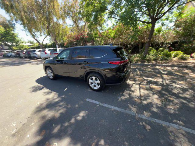 used 2023 Toyota Highlander car, priced at $32,782