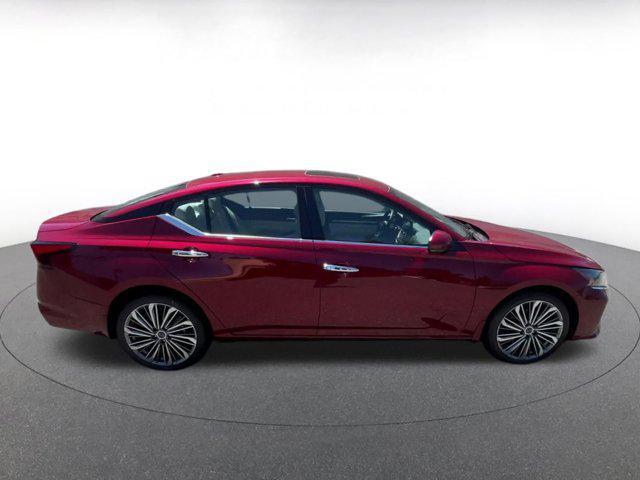 used 2024 Nissan Altima car, priced at $28,018