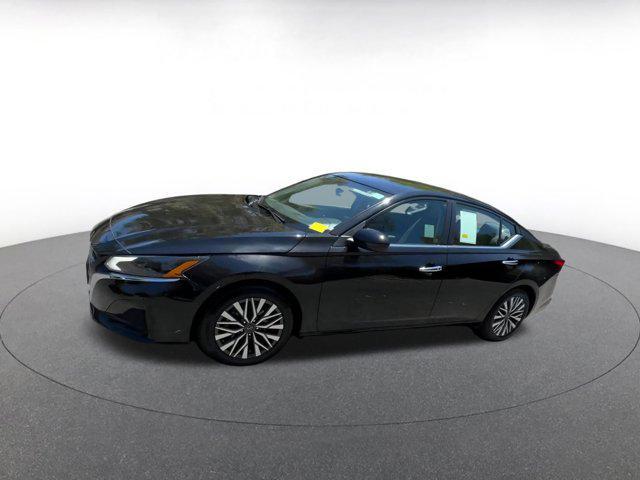 used 2023 Nissan Altima car, priced at $20,267