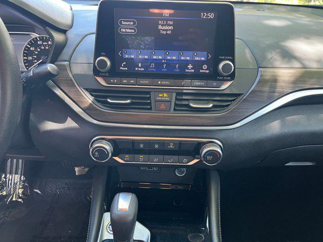 used 2023 Nissan Altima car, priced at $20,267