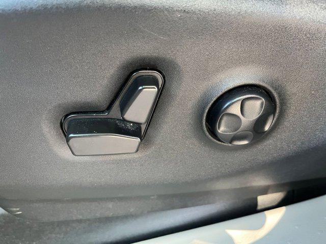 used 2022 Chrysler Pacifica car, priced at $21,722