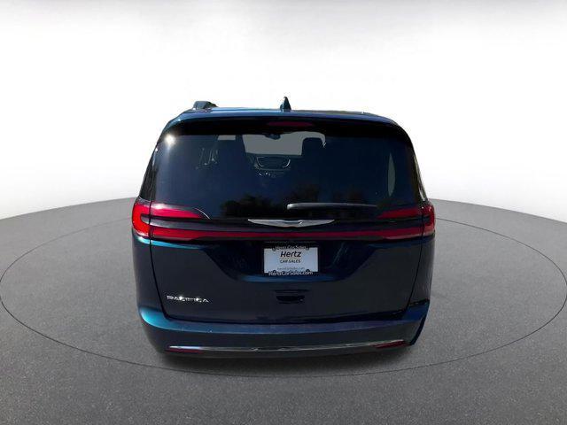 used 2022 Chrysler Pacifica car, priced at $21,722