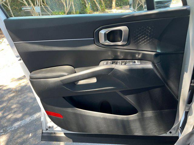 used 2024 Kia Sorento car, priced at $28,385