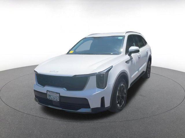 used 2024 Kia Sorento car, priced at $28,385