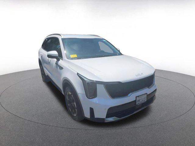 used 2024 Kia Sorento car, priced at $28,385