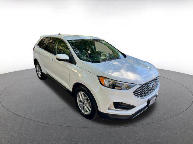 used 2024 Ford Edge car, priced at $24,404