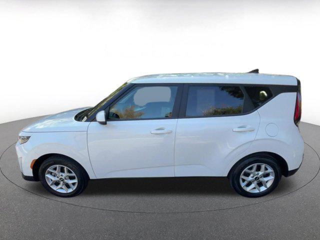 used 2024 Kia Soul car, priced at $17,484