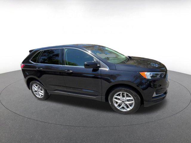 used 2024 Ford Edge car, priced at $25,882