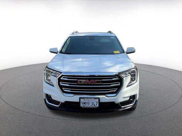 used 2024 GMC Terrain car, priced at $25,437