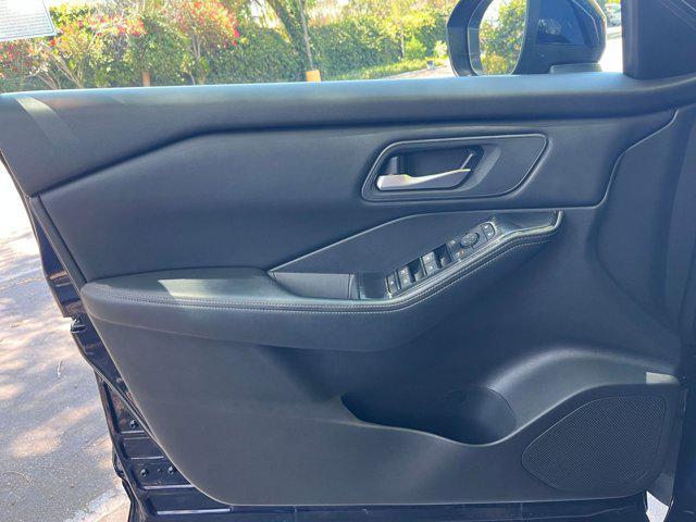 used 2024 Nissan Rogue car, priced at $24,216