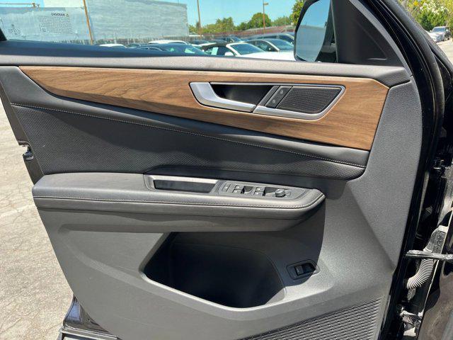 used 2024 Volkswagen Atlas car, priced at $29,775
