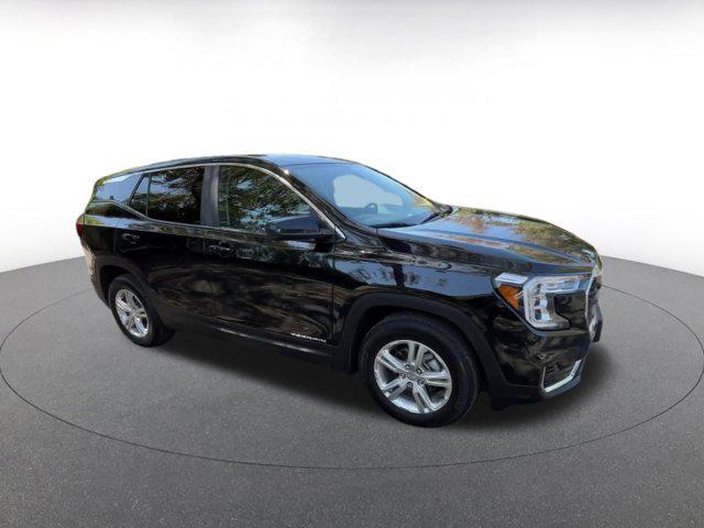 used 2024 GMC Terrain car, priced at $21,707