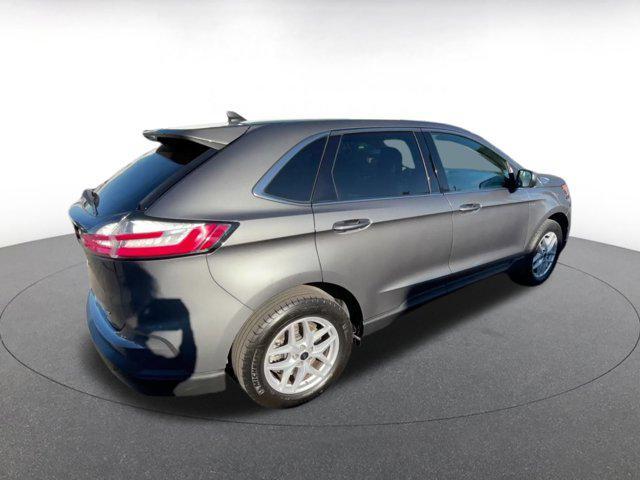 used 2024 Ford Edge car, priced at $22,938