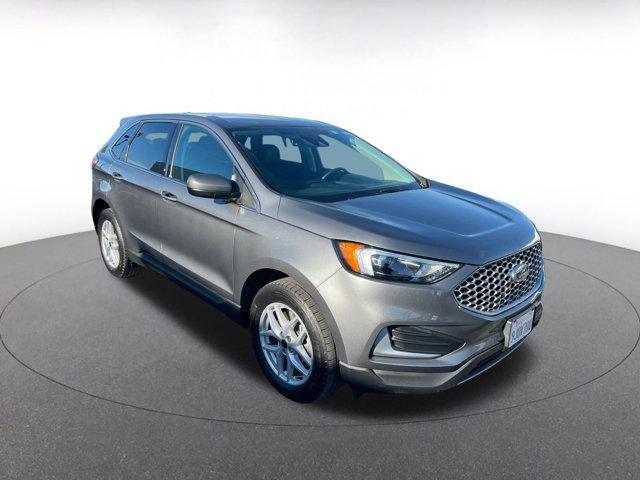 used 2024 Ford Edge car, priced at $22,938